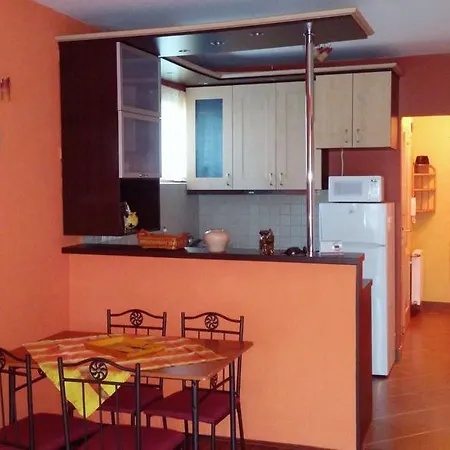Otthonka Apartman Eger