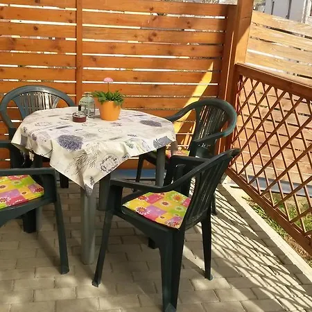 Otthonka Apartman * Eger